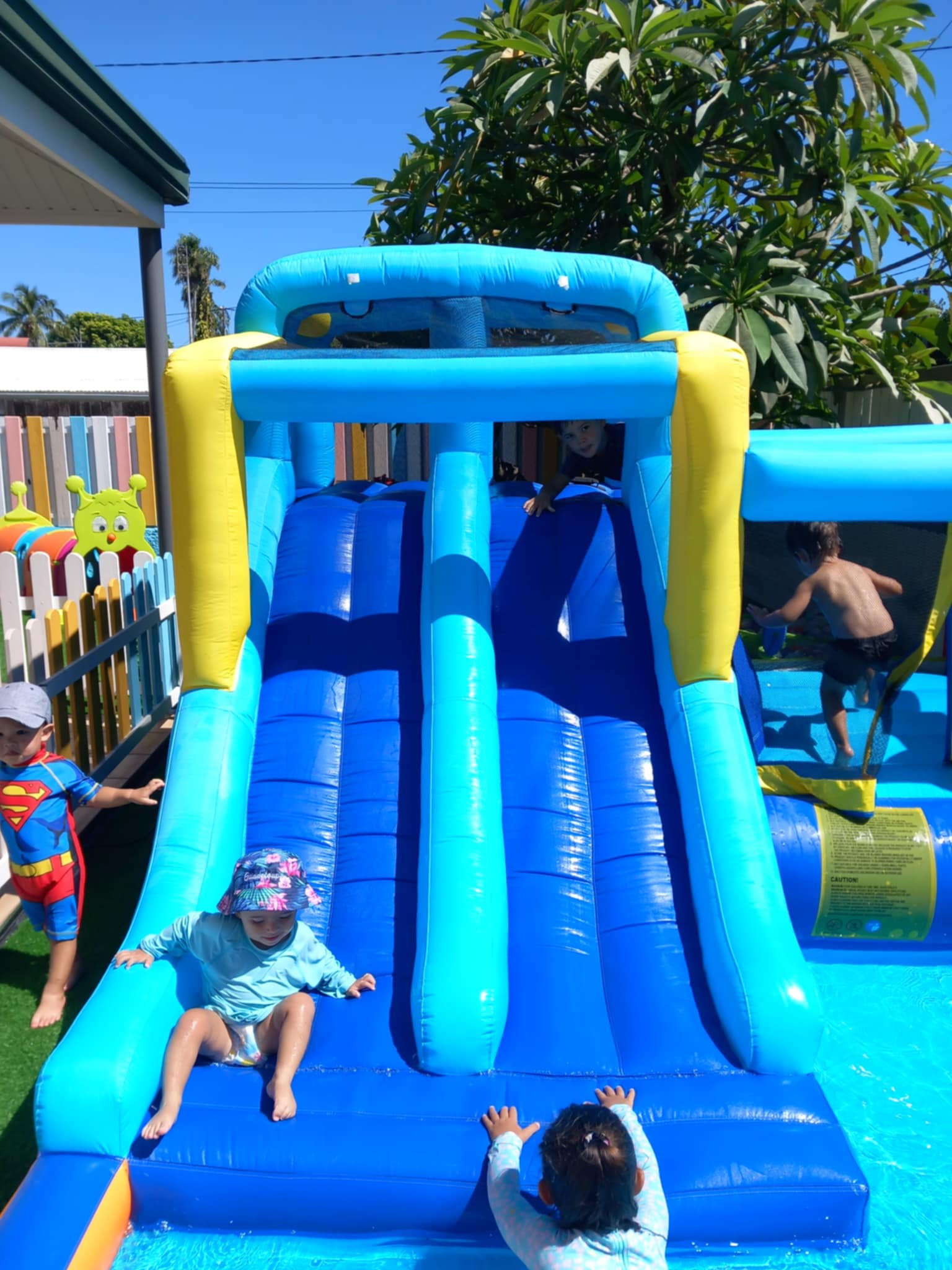 Halte-garderie et structure d’accueil pour jeunes enfants à Taaone, près du CHPF à Tahiti.